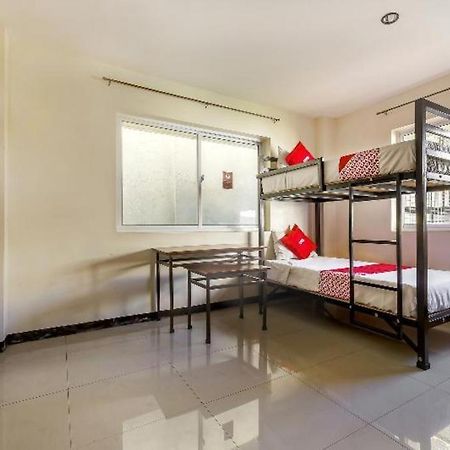 Oyo 842 City Smiles Apartelle San Juan  Kültér fotó