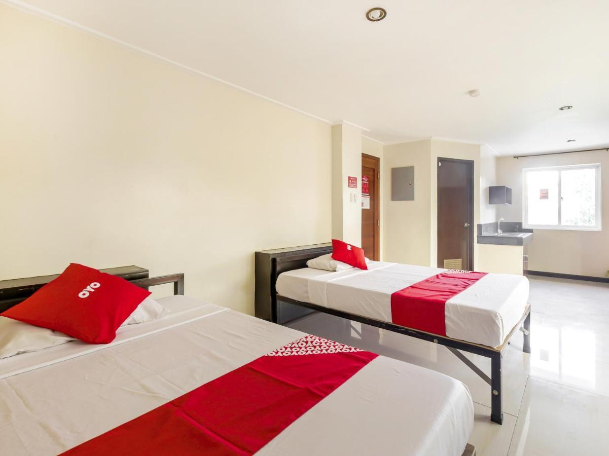 Oyo 842 City Smiles Apartelle San Juan  Kültér fotó
