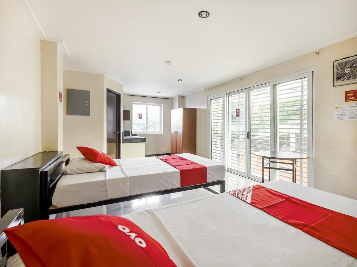 Oyo 842 City Smiles Apartelle San Juan  Kültér fotó