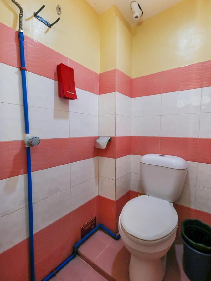 Oyo 842 City Smiles Apartelle San Juan  Kültér fotó